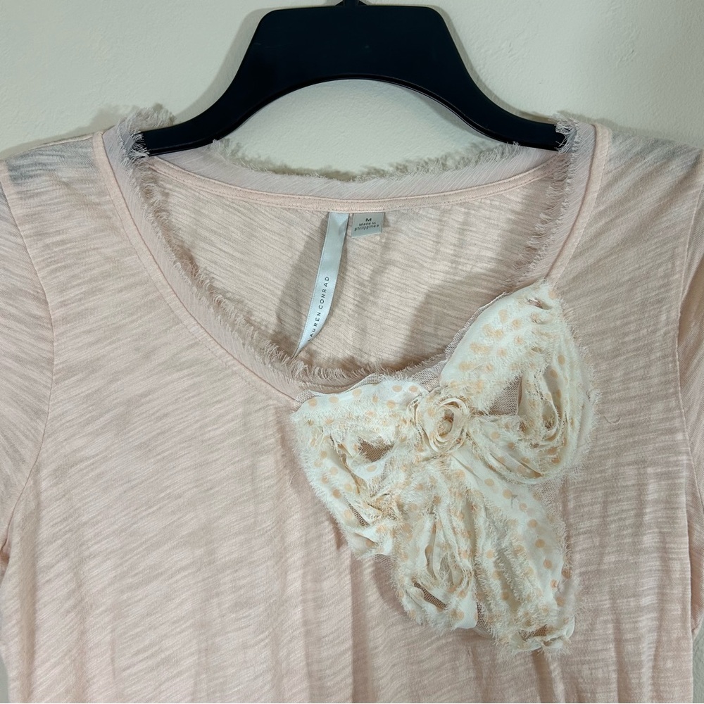 Lauren Conrad Womens Peach Polka Dot Chiffon Bow Tee M Eyelash Trim T Shirt Top - Picture 3 of 8